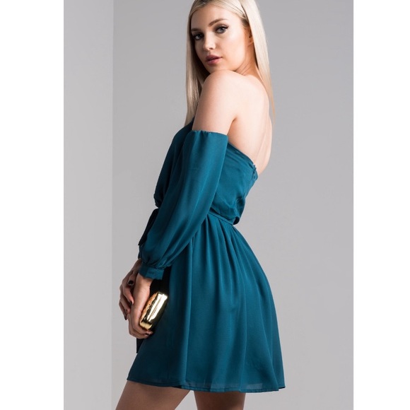 Teal Flowy Off The Shoulders Sleeved Dress - Picture 8 of 10